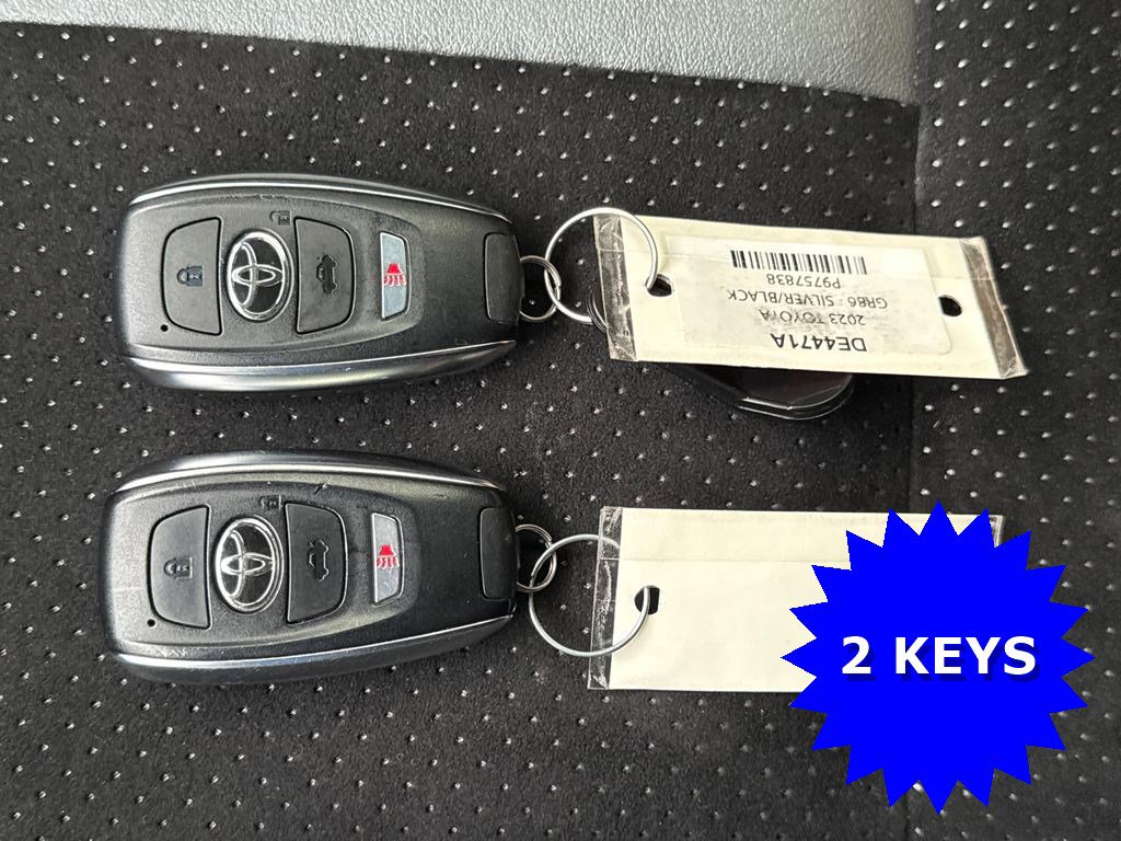 Used 2023 Toyota GR86 Premium w/ ALL Weather Mat Package (TMS) image 4