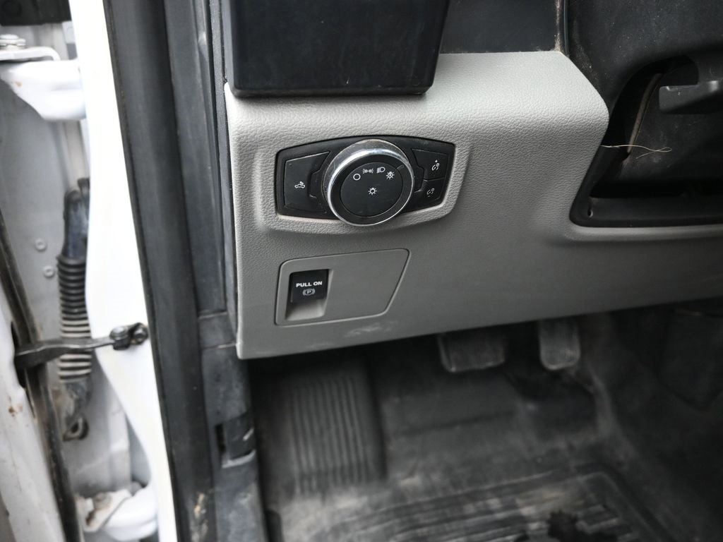 Used 2018 Ford F150 XL w/ Equipment Group 101A Mid image 13