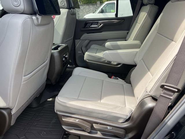 New 2026 GMC Yukon Elevation AWD/4WD image 11