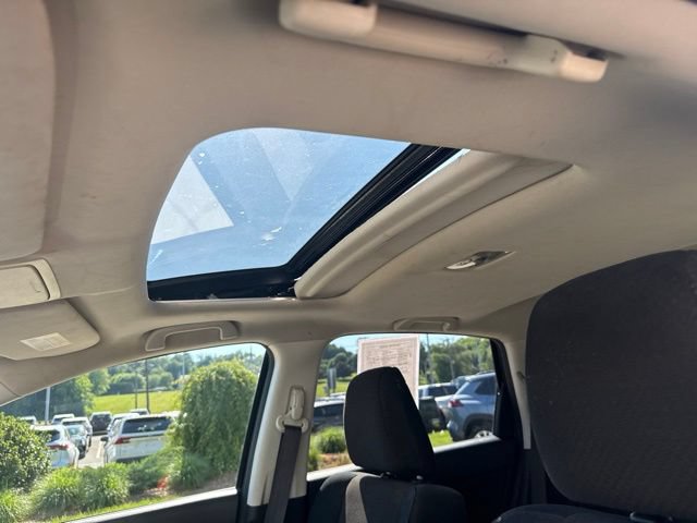 Used 2016 Honda CR-V EX image 16