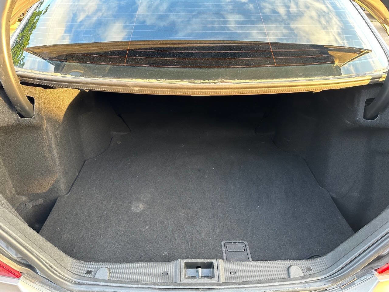 Used 2007 Mercedes-Benz C 230 Sedan image 22