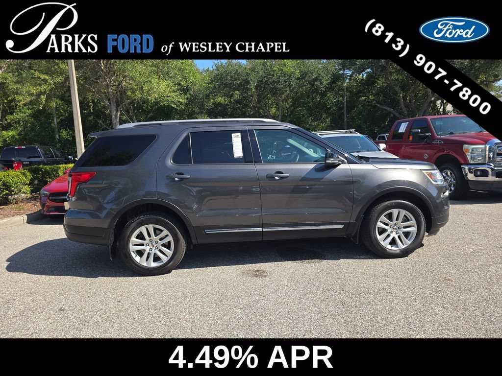 Certified 2018 Ford Explorer XLT w/ Equipment Group 202A AWD/4WD image 4