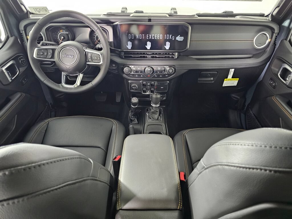 New 2026 Jeep Wrangler Unlimited Sahara w/ Whitecap Package AWD/4WD image 18