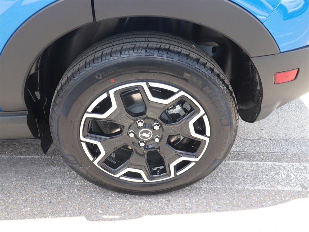 Used 2025 Ford Bronco Sport Outer Banks w/ Outer Banks Tech Package+ image 20