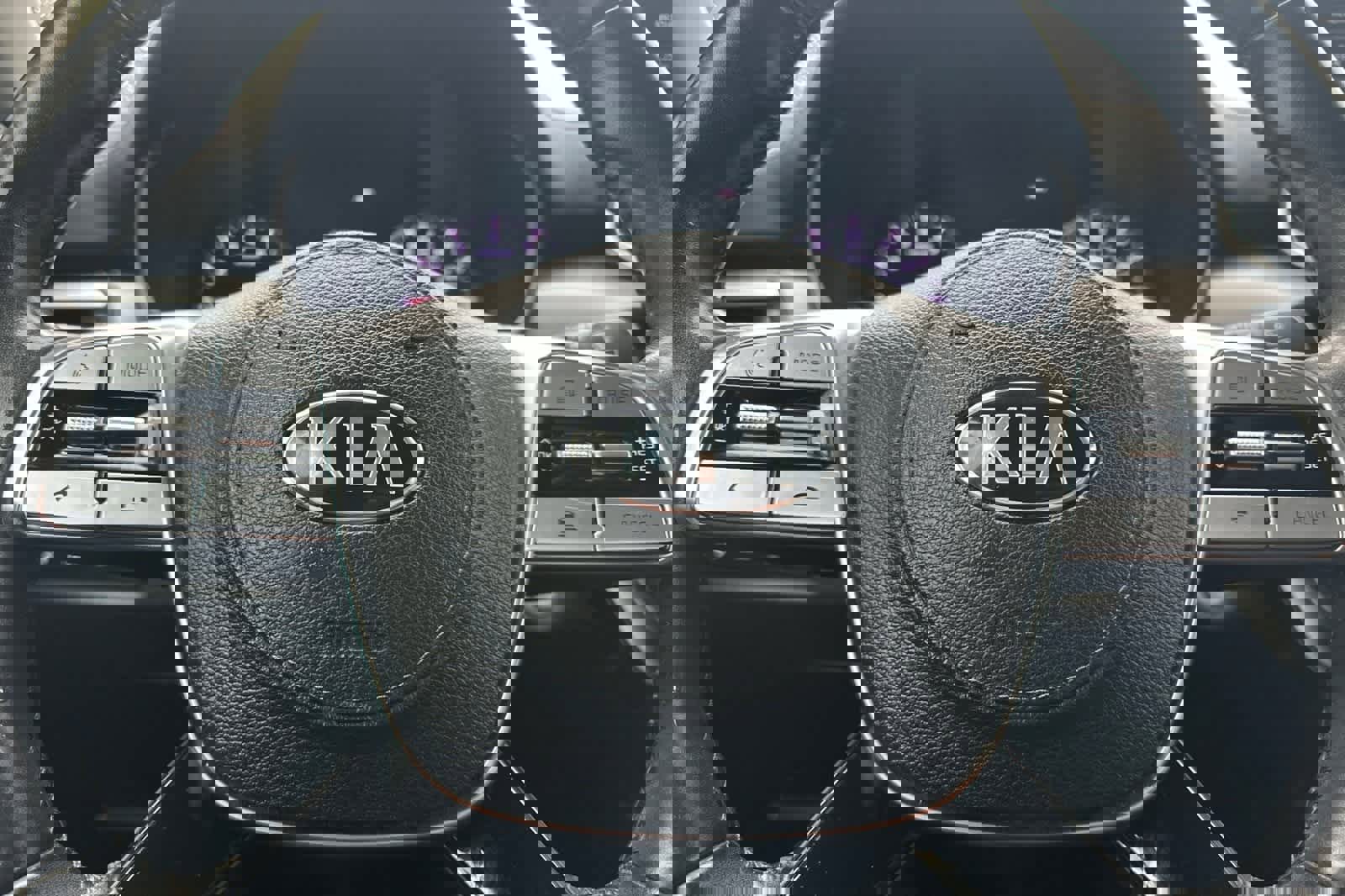 Used 2020 Kia Telluride LX image 28