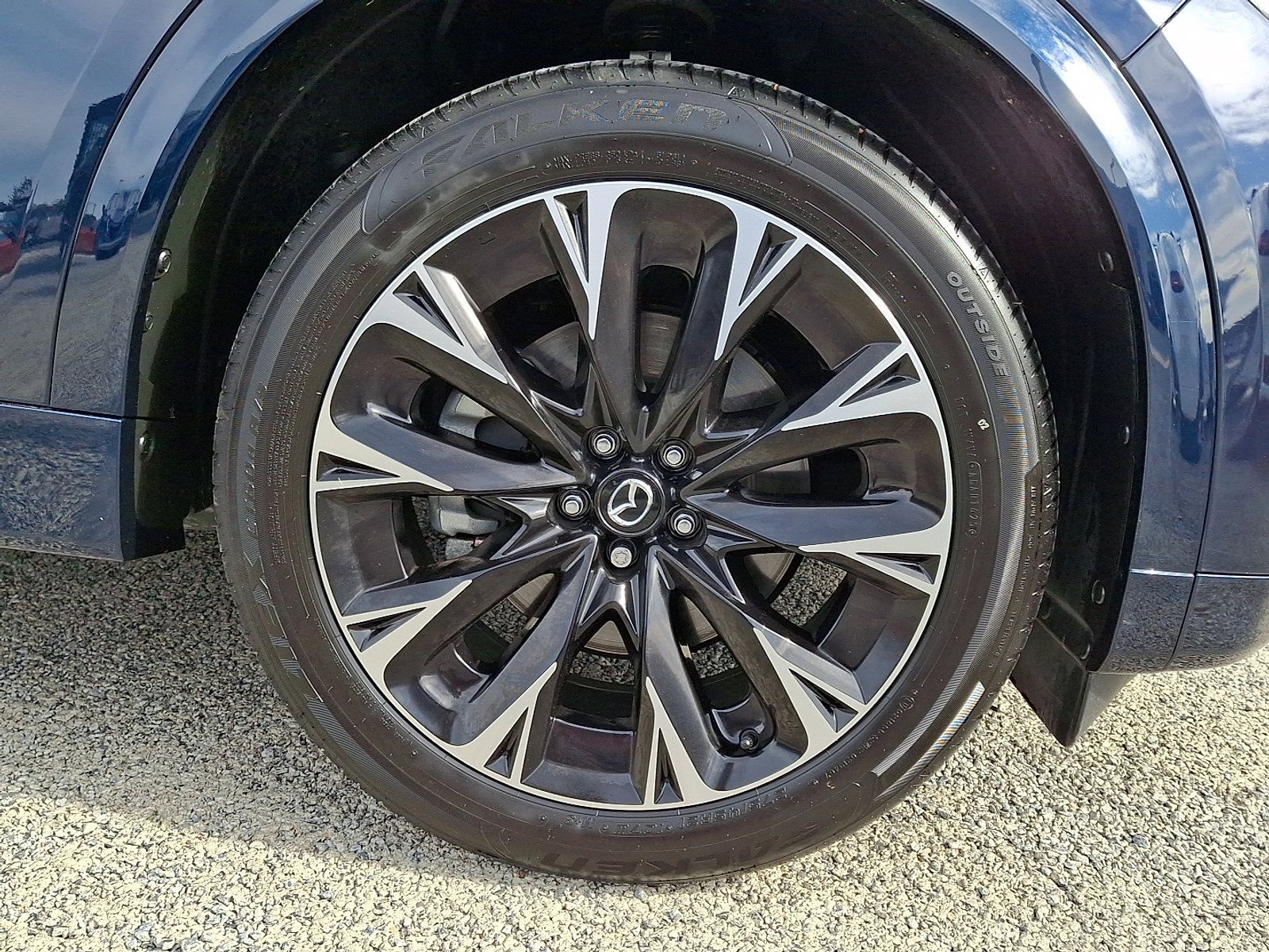 Certified 2025 MAZDA CX-90 3.3 Turbo S w/ Premium Package image 8