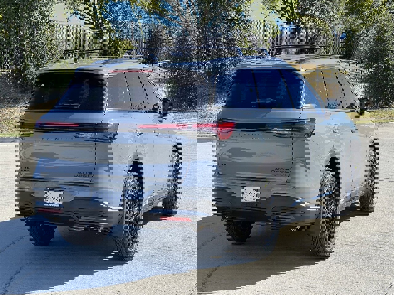 New 2026 INFINITI QX60 Sport image 3