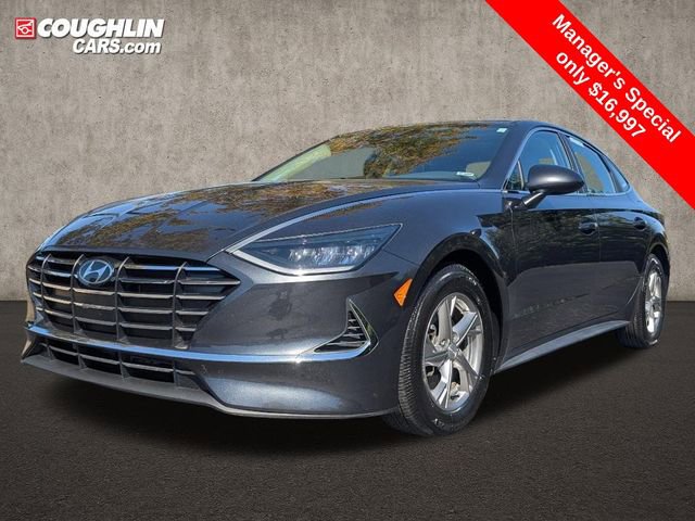 Certified 2022 Hyundai Sonata SE w/ Cargo Package image 3