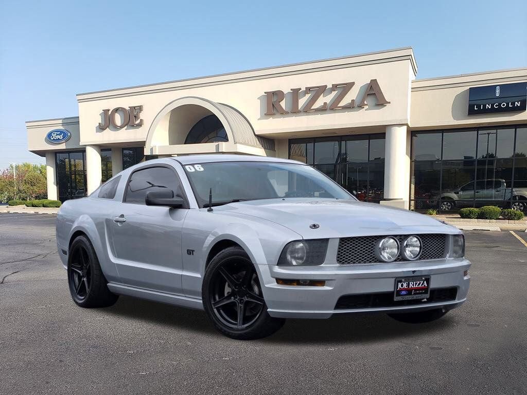 Used 2006 Ford Mustang GT Premium image 1