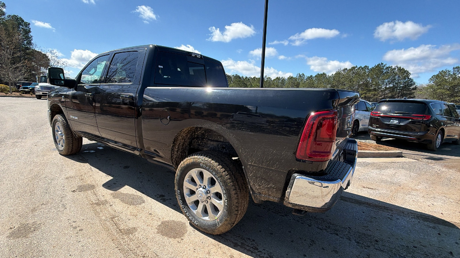 New 2026 RAM 2500 Laramie w/ Towing Technology Group AWD/4WD image 10