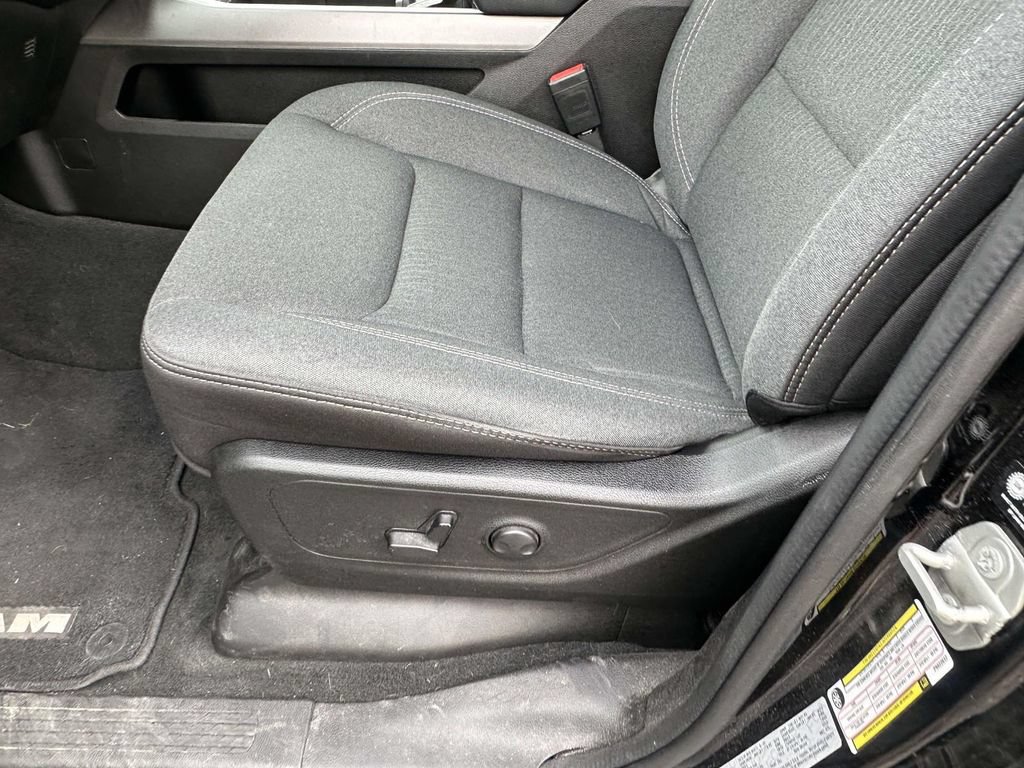 Used 2023 RAM 1500 Big Horn AWD/4WD image 20