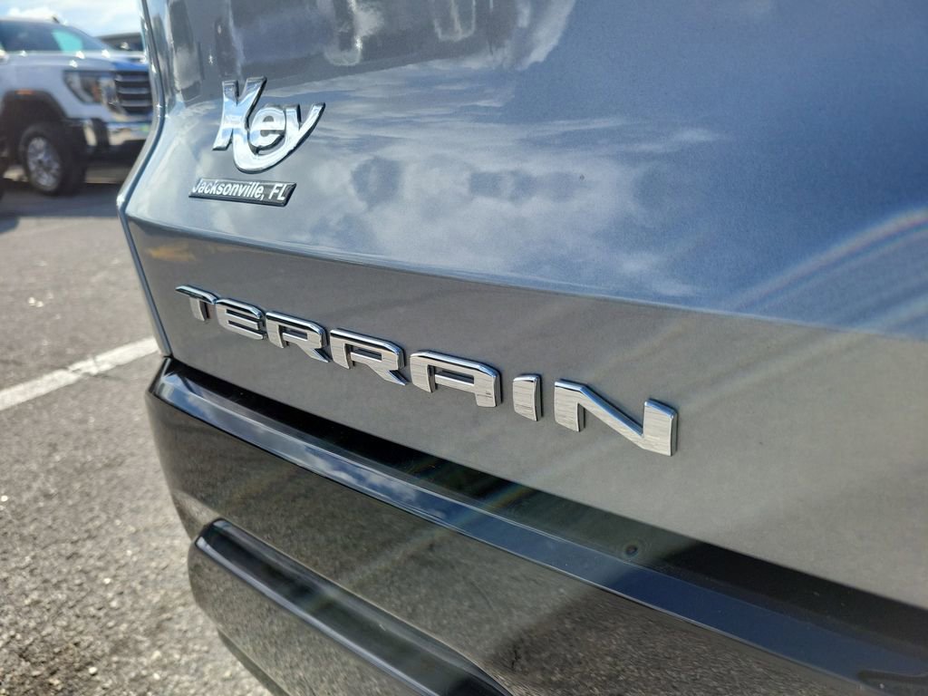 New 2026 GMC Terrain AT4 w/ LPO, Floor Liner Package image 9