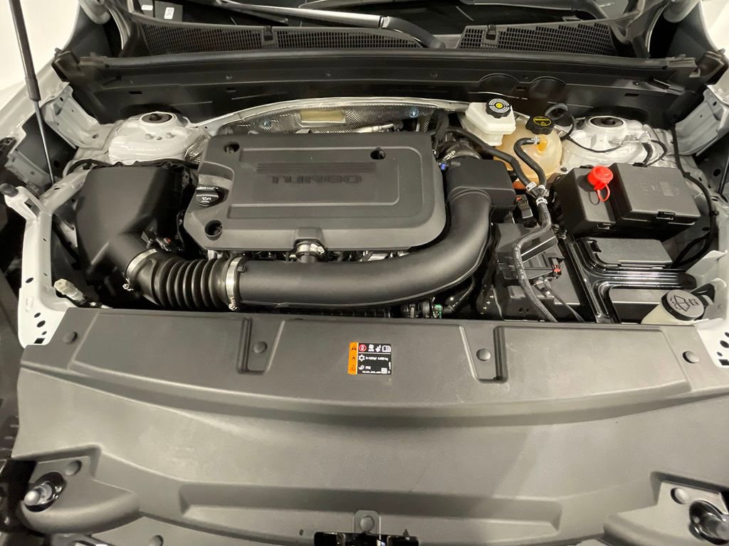 Used 2025 Buick Envision Preferred image 37