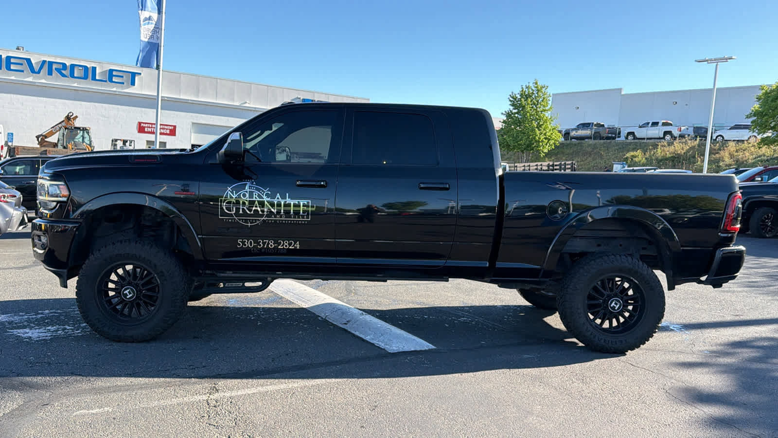 Used 2019 RAM 2500 Laramie w/ Night Edition image 8