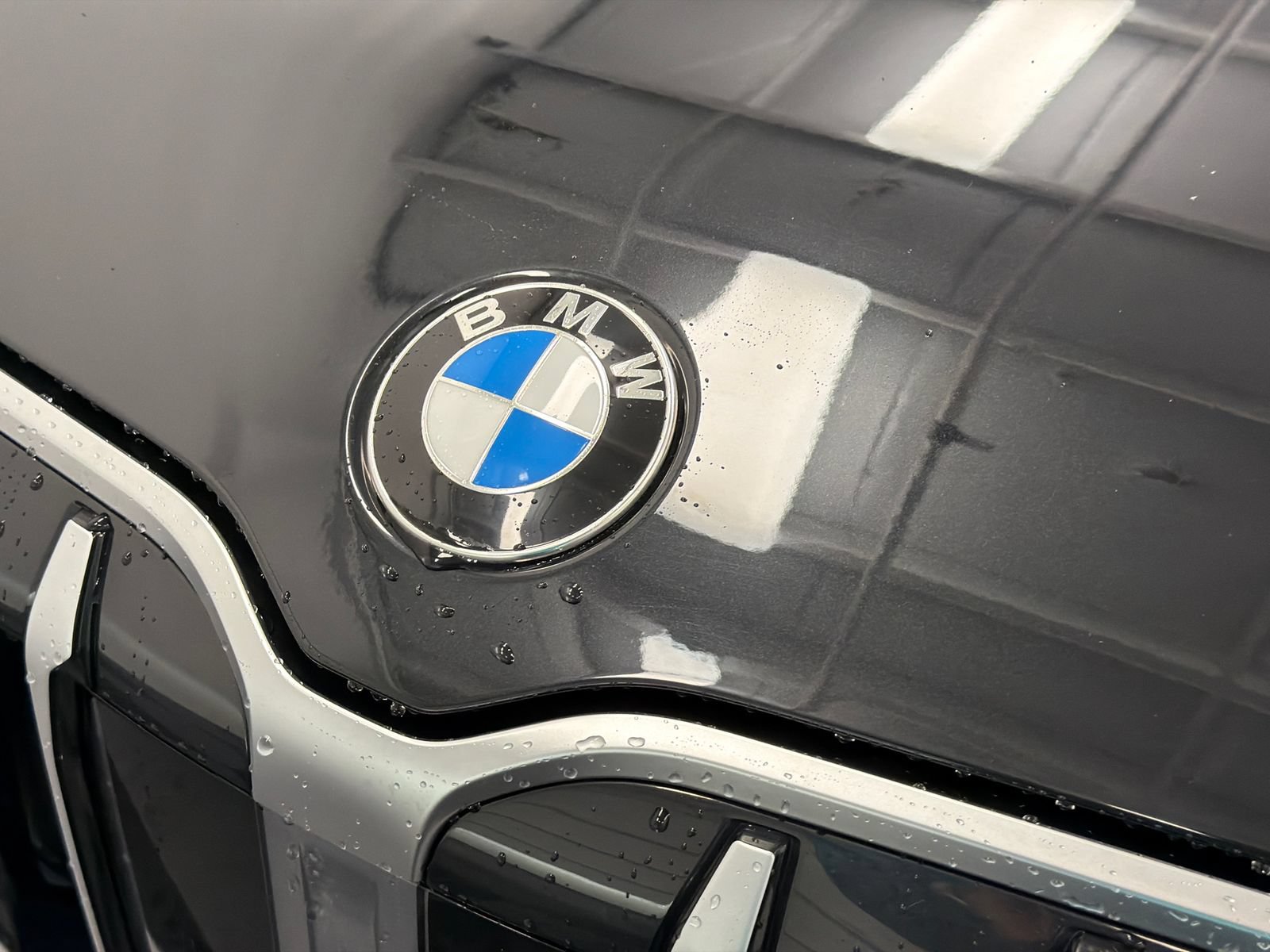 Used 2025 BMW X1 xDrive28i AWD/4WD image 14
