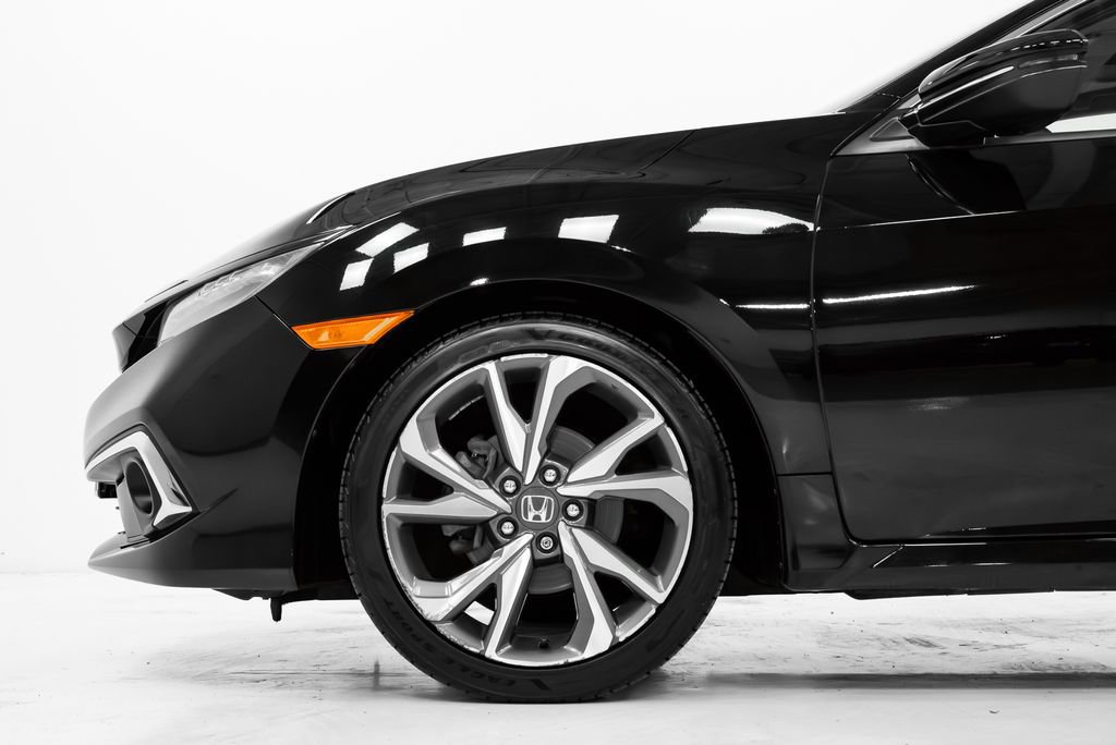 Used 2019 Honda Civic Touring image 28