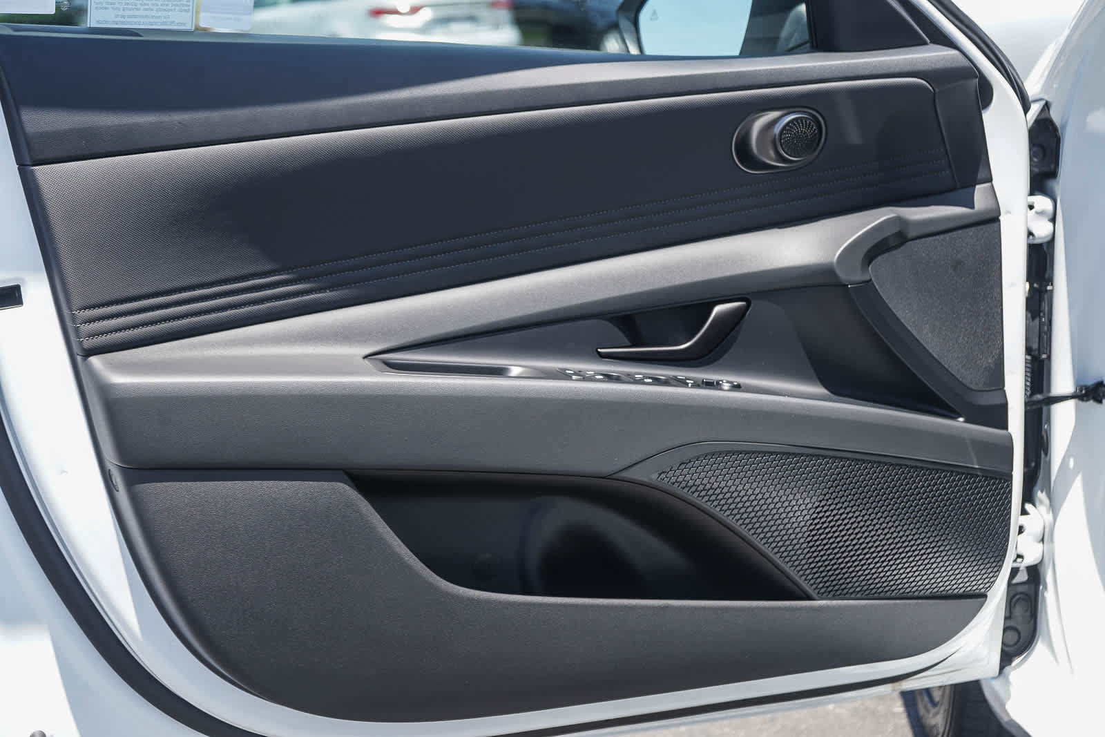 New 2026 Hyundai Elantra Sport FWD image 20