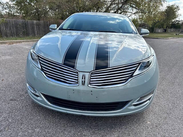 Used 2014 Lincoln MKZ Hybrid w/ Equipment Group 201A Select FWD image 6