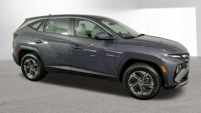 New 2026 Hyundai Tucson Blue SE AWD/4WD image 2