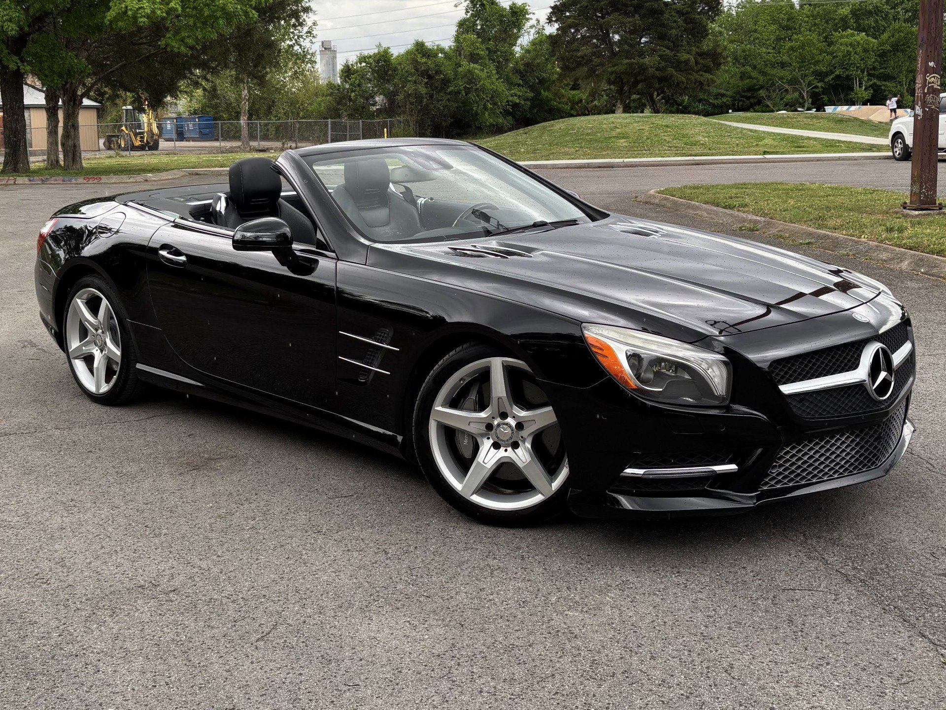 Used 2014 Mercedes-Benz SL 550 image 1