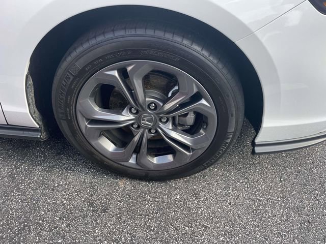 Used 2023 Honda Accord EX image 2