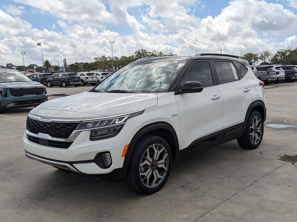 Certified 2023 Kia Seltos SX AWD/4WD image 4