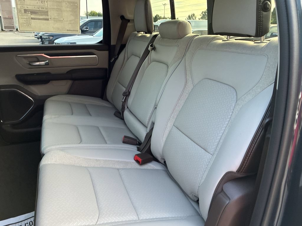 New 2027 RAM 1500 Laramie w/ Laramie Preferred Package AWD/4WD image 27
