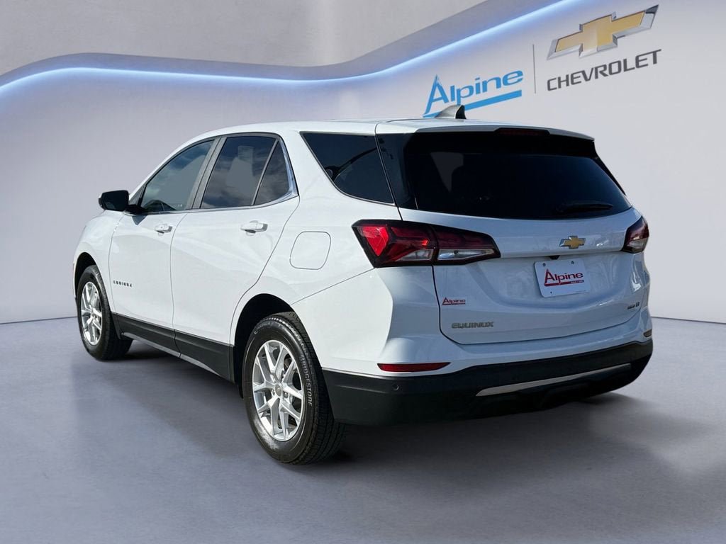 Used 2024 Chevrolet Equinox LT image 3