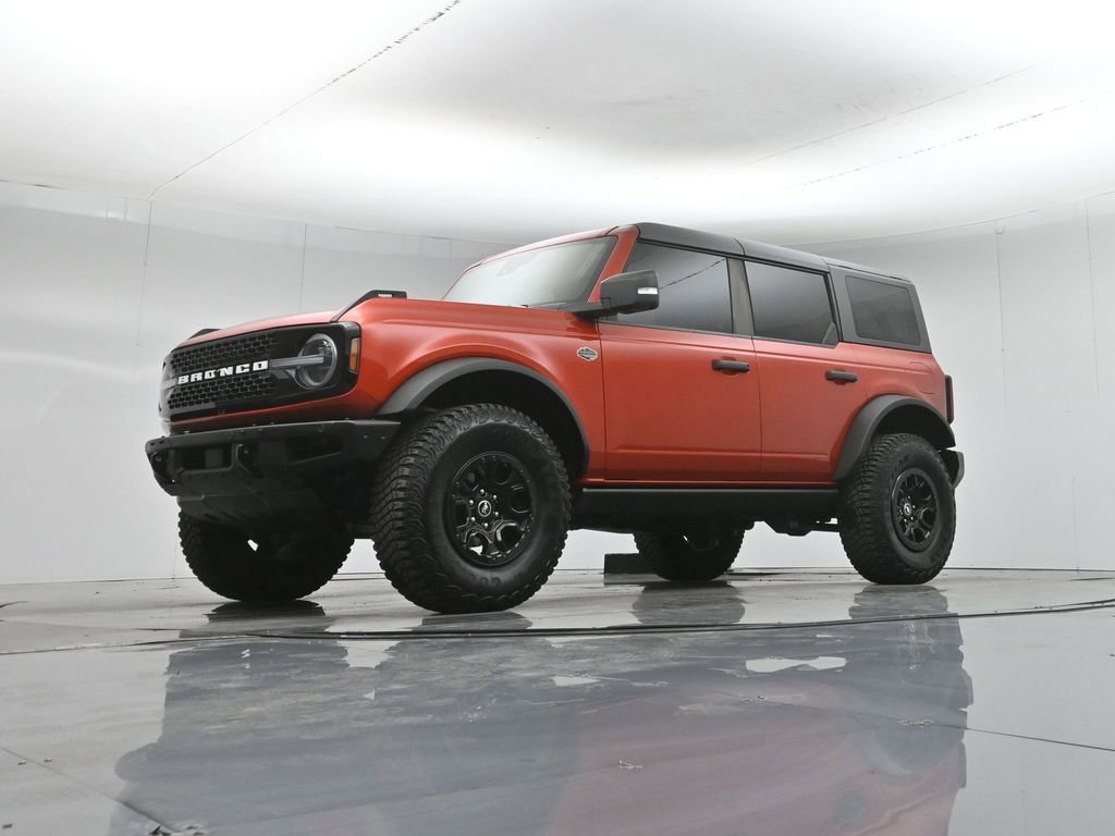 Used 2023 Ford Bronco Wildtrak image 45