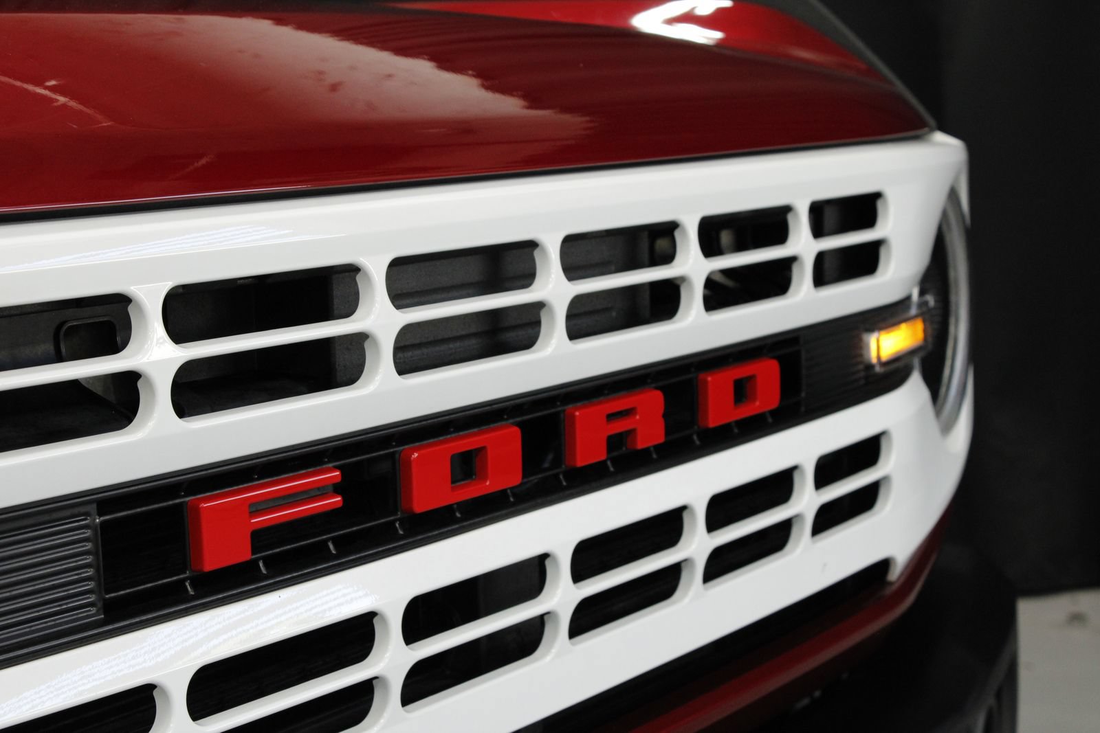 Used 2025 Ford Bronco Heritage Edition AWD/4WD image 37