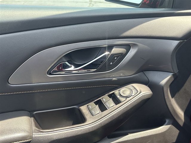Certified 2019 Chevrolet Traverse LT FWD image 22