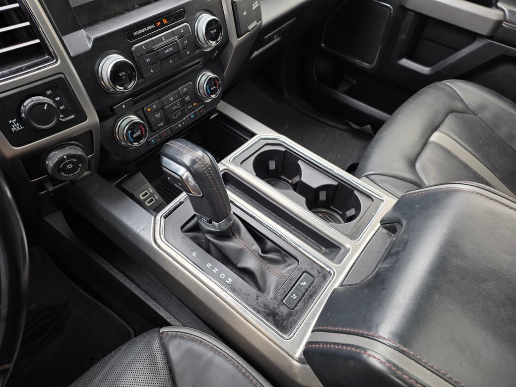 Used 2018 Ford F150 Platinum w/ Equipment Group 701A Luxury AWD/4WD image 19