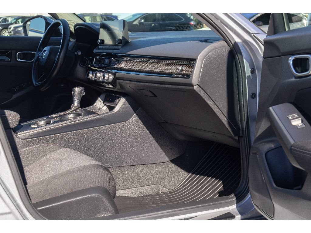 Used 2023 Honda Civic EX image 10
