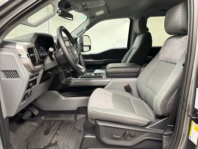 Used 2023 Ford F150 XLT image 11