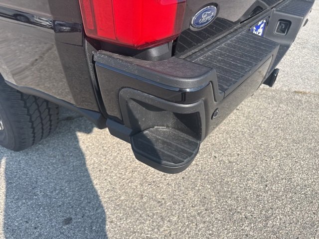 New 2026 Ford F350 Platinum image 13