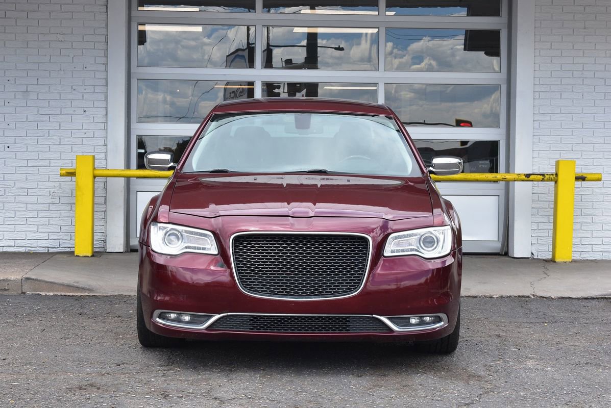 Used 2018 Chrysler 300 Limited image 10