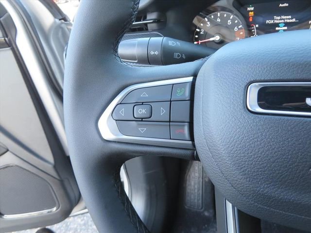 New 2026 Jeep Compass Latitude image 18