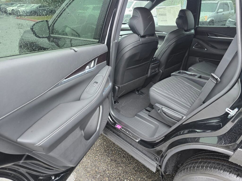 New 2026 INFINITI QX60 Autograph image 15