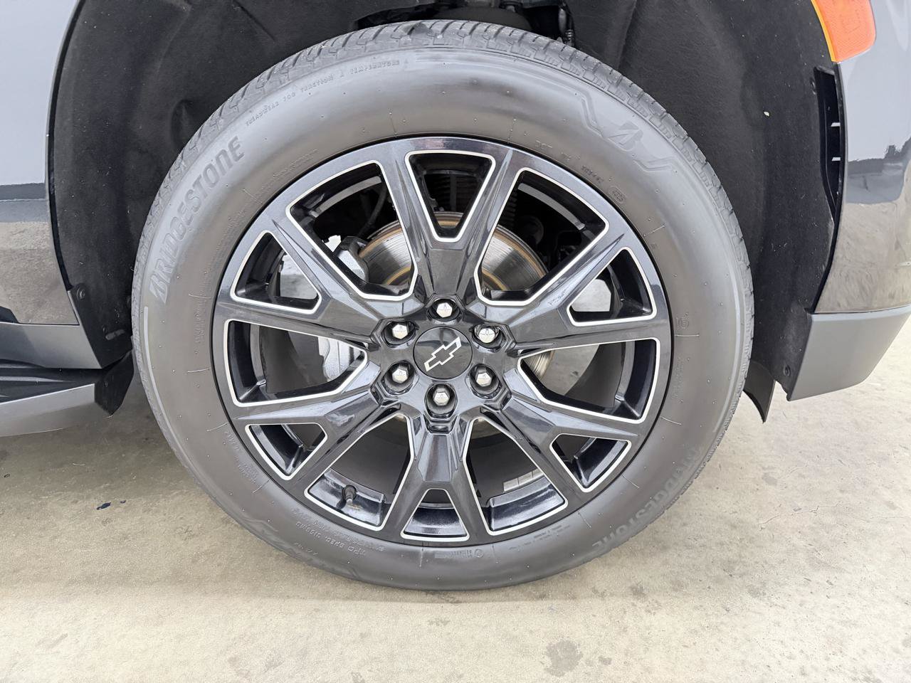 Used 2023 Chevrolet Suburban High Country w/ Max Trailering Package AWD/4WD image 11