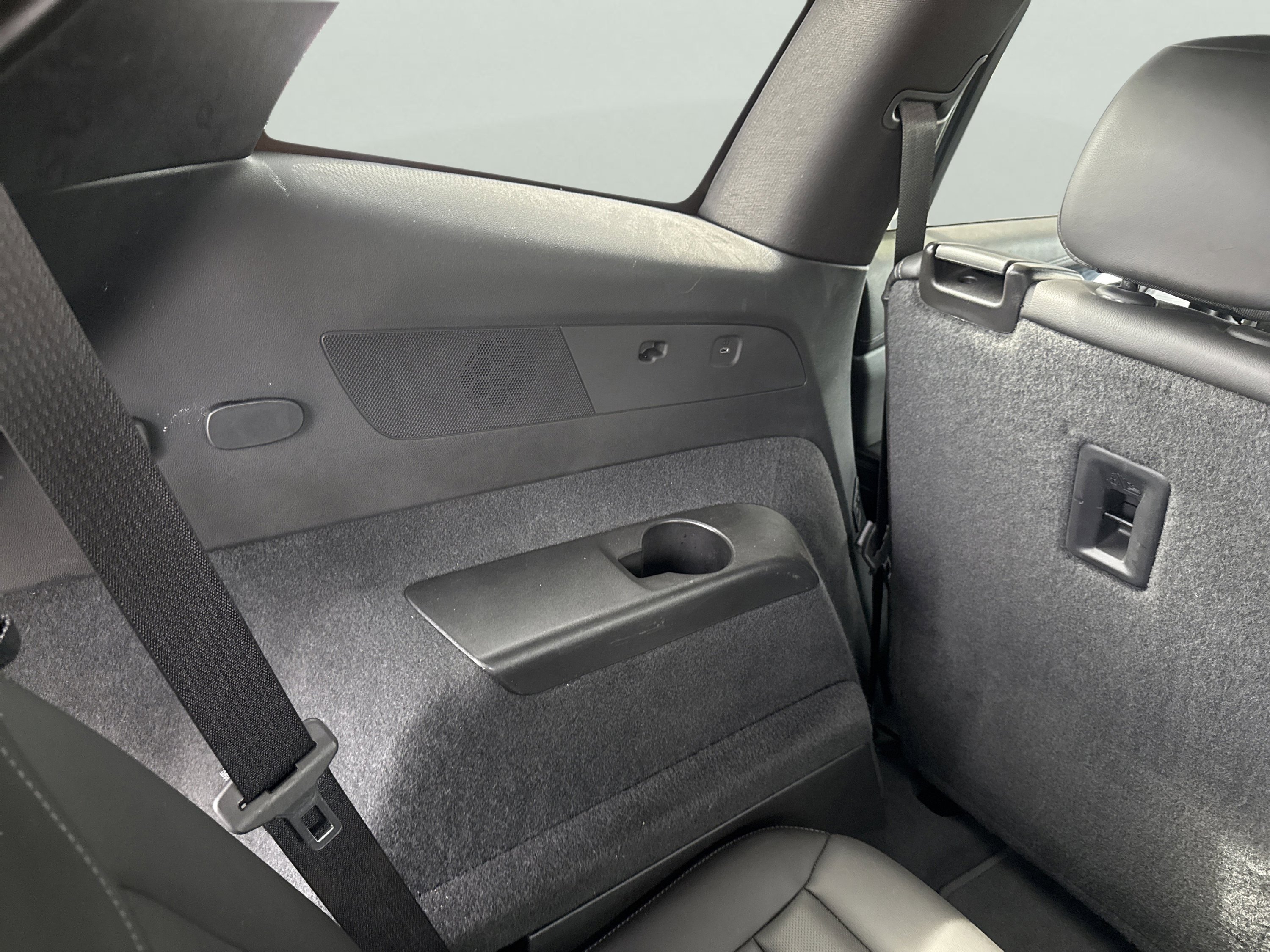 Used 2020 Cadillac XT6 Premium Luxury image 12