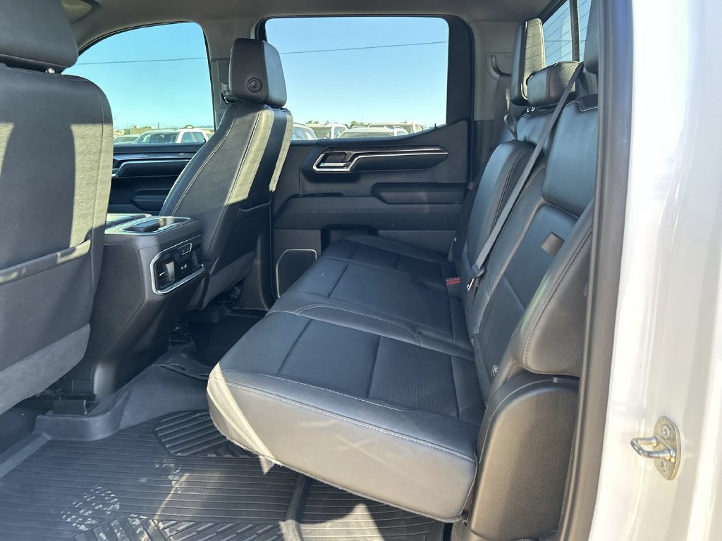 Certified 2023 Chevrolet Silverado 1500 LTZ w/ Technology Package AWD/4WD image 24