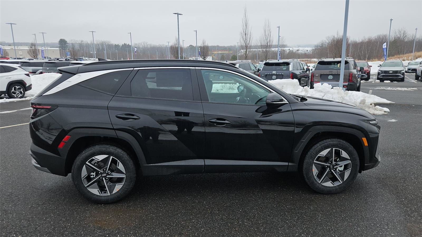 New 2026 Hyundai Tucson SEL image 8