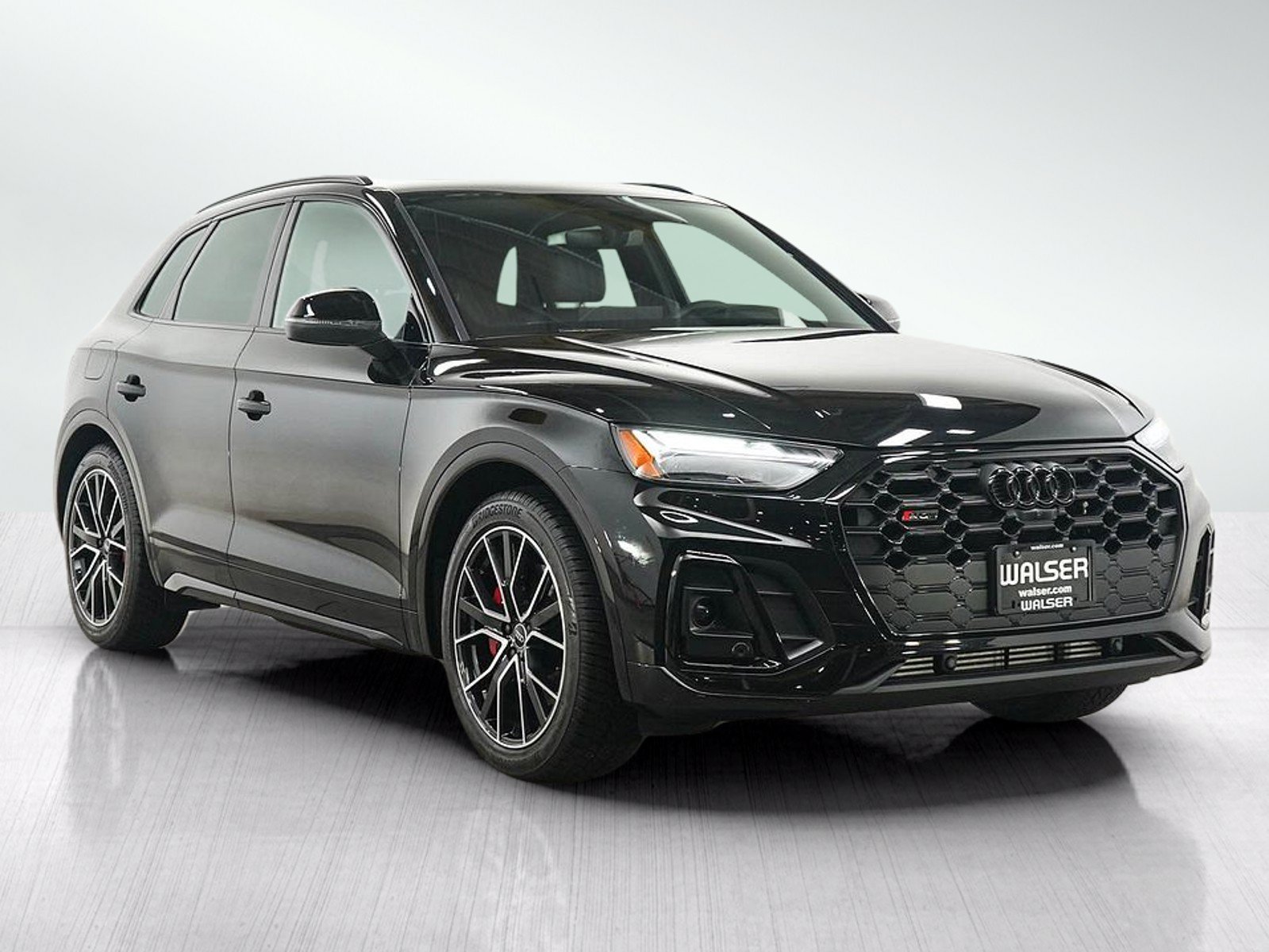 Used 2024 Audi SQ5 Premium Plus w/ Premium Plus Package AWD/4WD image 7