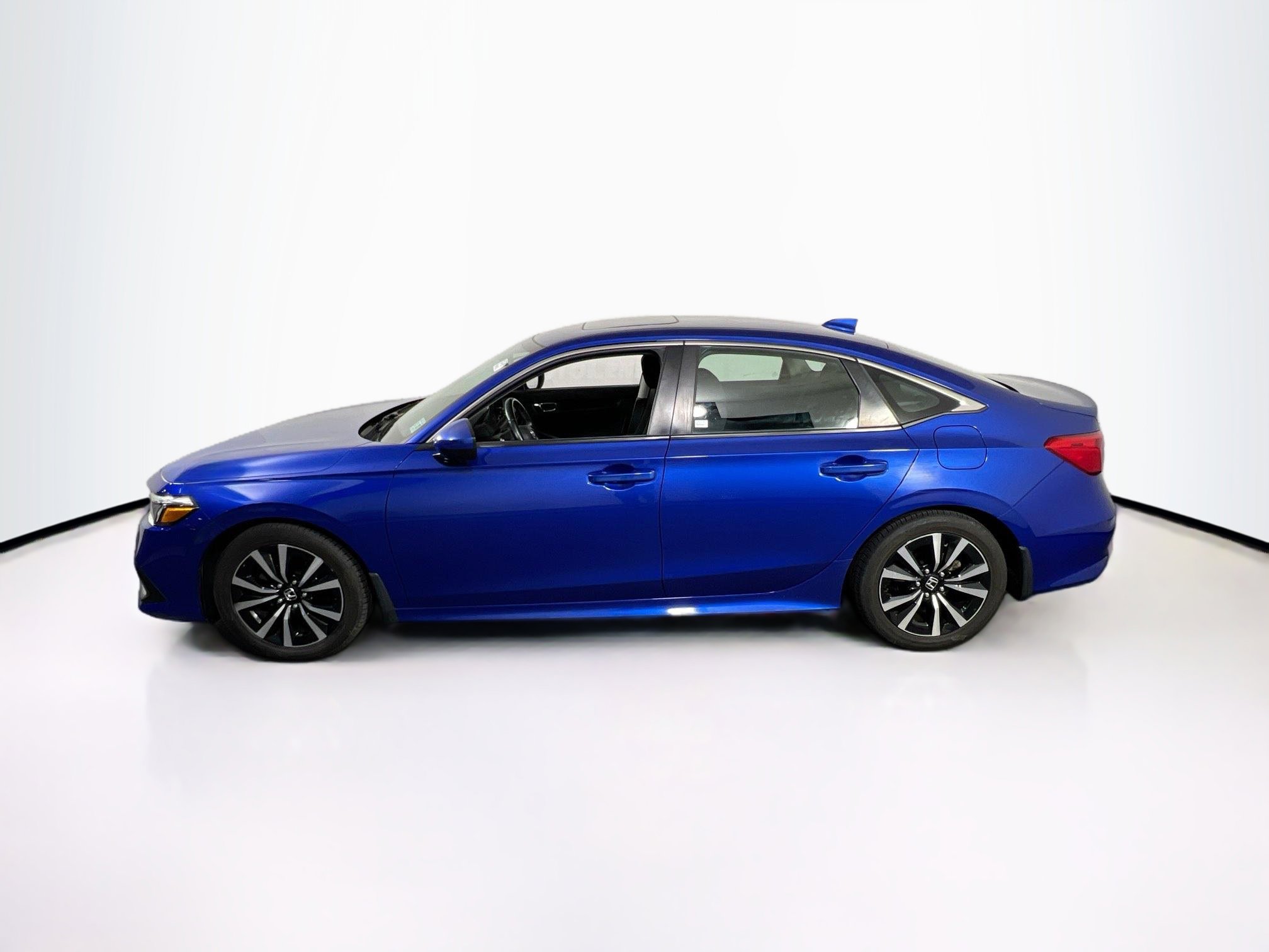 Used 2022 Honda Civic EX image 8