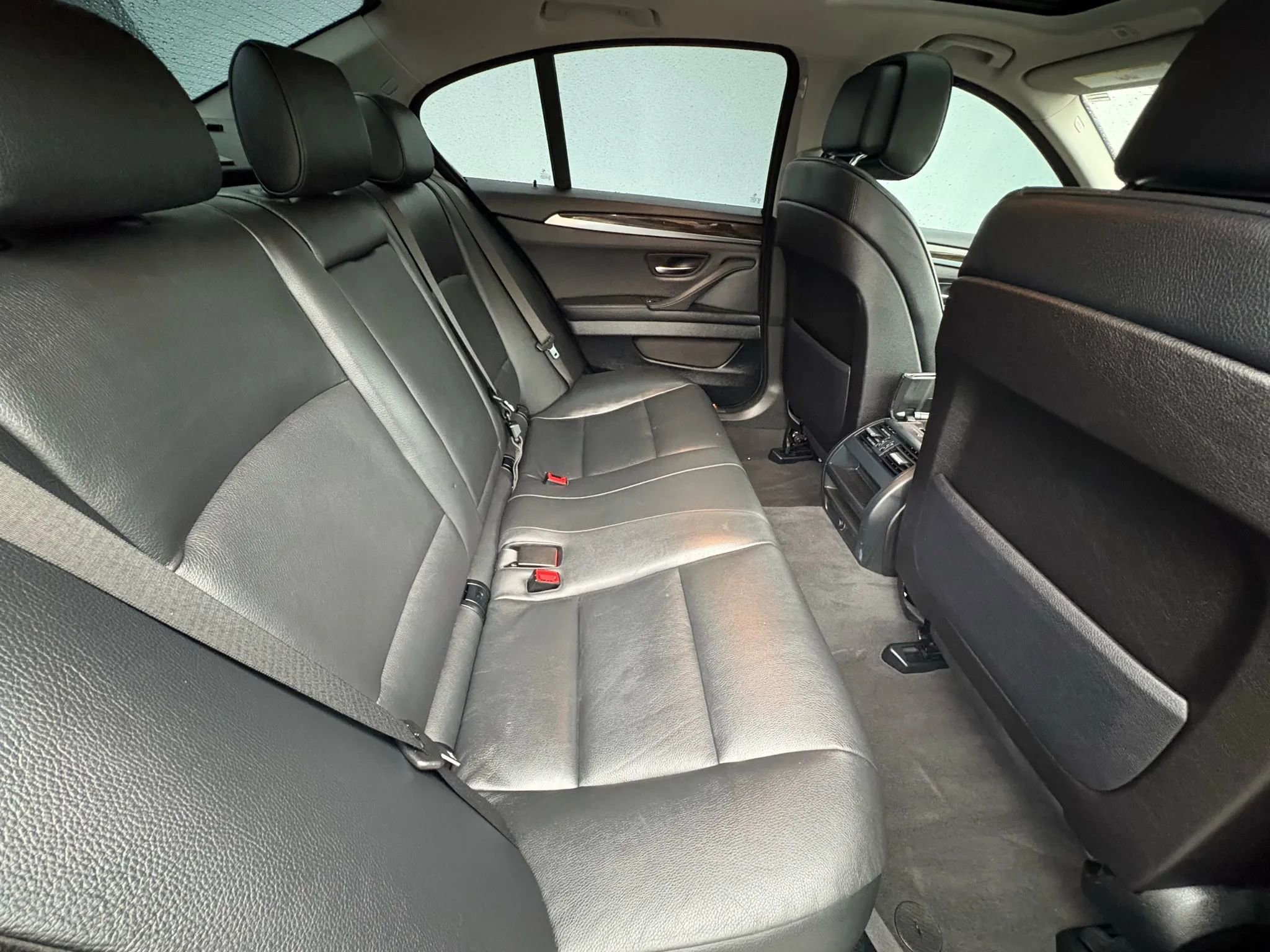 Used 2013 BMW 528i Sedan image 26