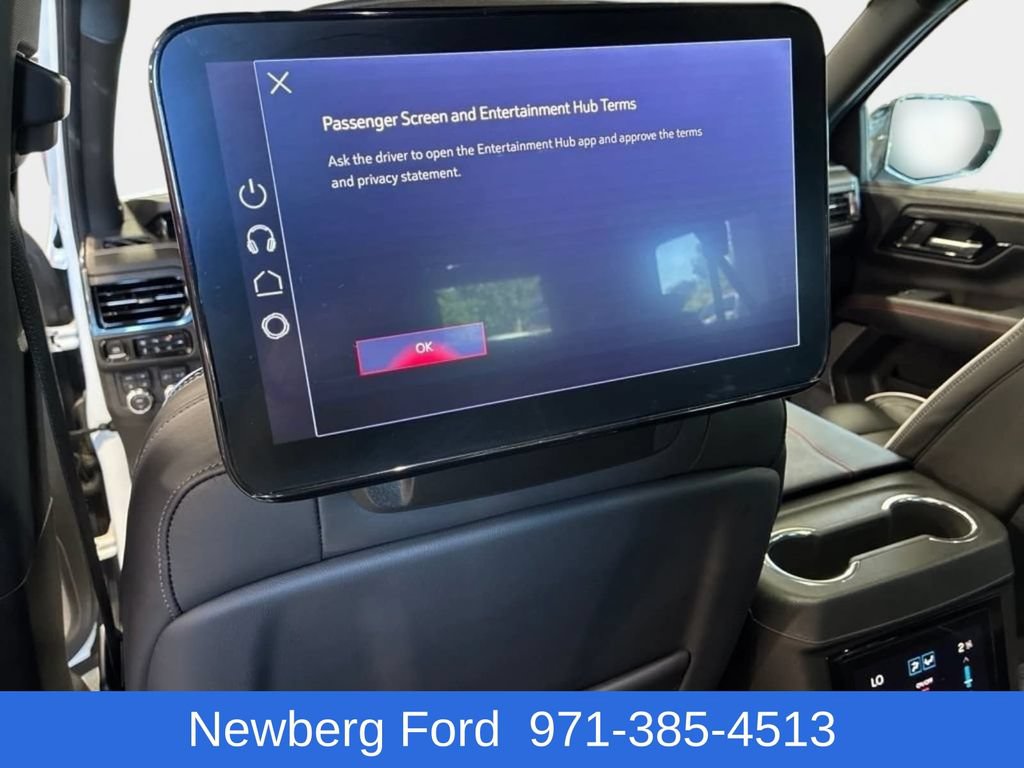 Used 2025 GMC Yukon XL AT4 Ultimate w/ LPO, AT4 Appearance Package AWD/4WD image 32