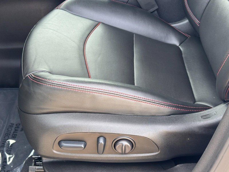 Used 2024 Chevrolet Equinox RS w/ RS Leather Package image 24