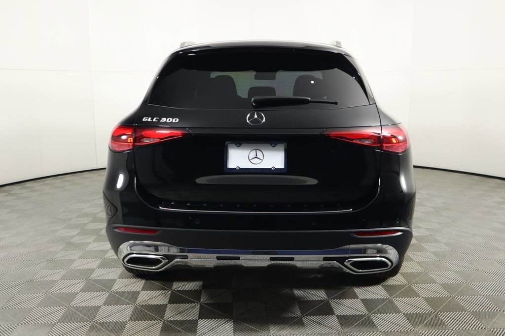 Used 2025 Mercedes-Benz GLC 300 image 6