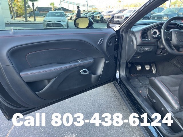 Used 2023 Dodge Challenger R/T Scat Pack image 4