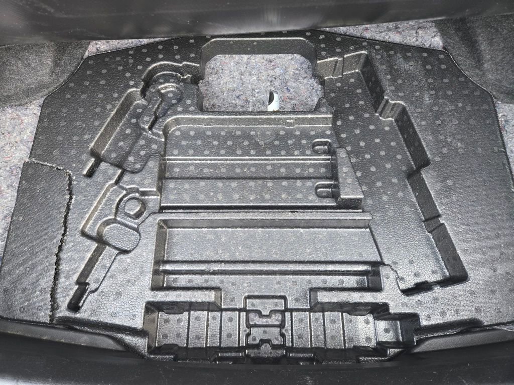 Used 2019 INFINITI Q50 Luxe w/ Essential Package (3.0T Luxe) image 20